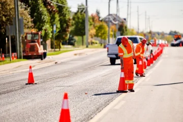 How to Select and Use Traffic Cones for Effective Work Zone Safety