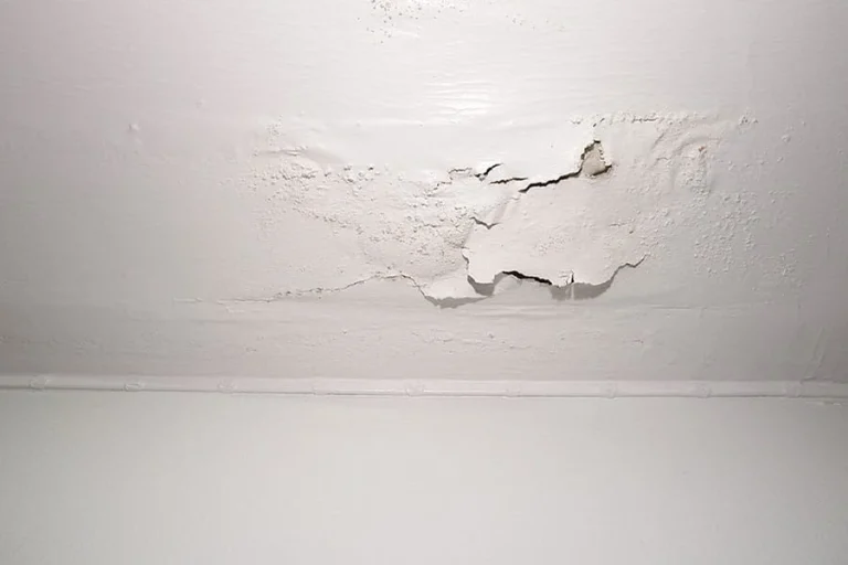 Signs That Water Damage Is Worse Than It Looks