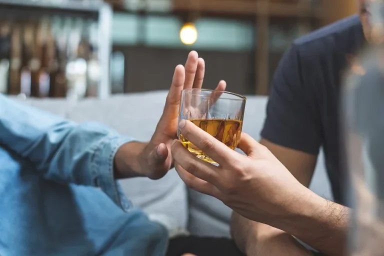 Can You Quit Drinking Without Going to Rehab