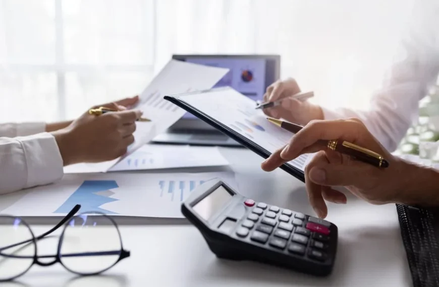 5 Ways Cp As Help Entrepreneurs Stay Ahead Financially