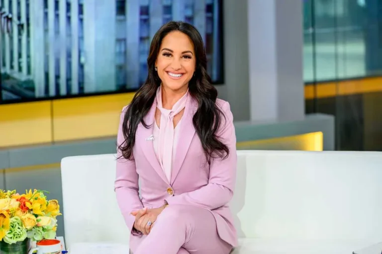 Emily Compagno Height and Weight