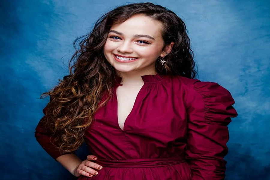 Mary Mouser Age