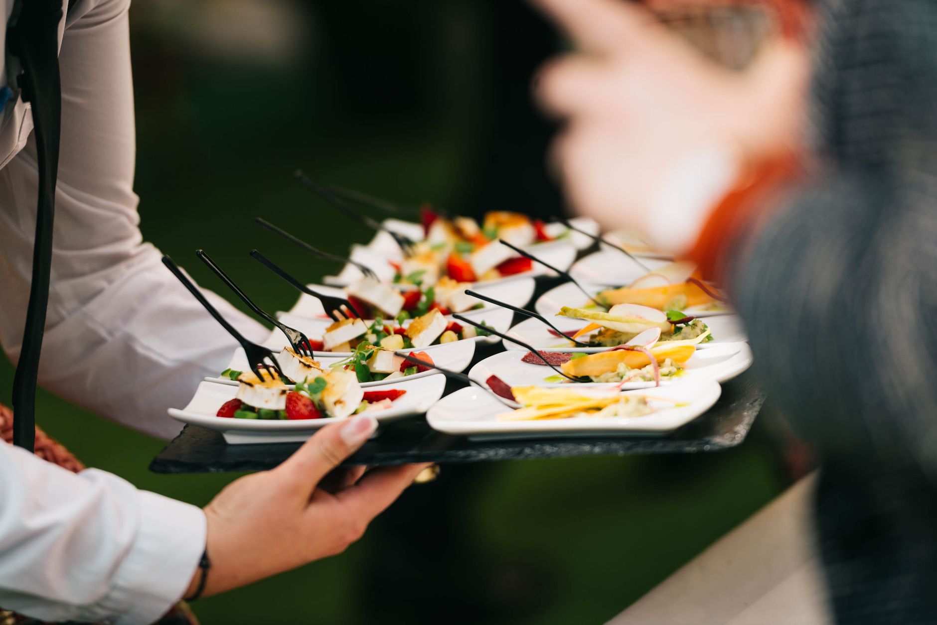 Fundraiser Catering in NYC: How the Right Menu Helps Raise More Money