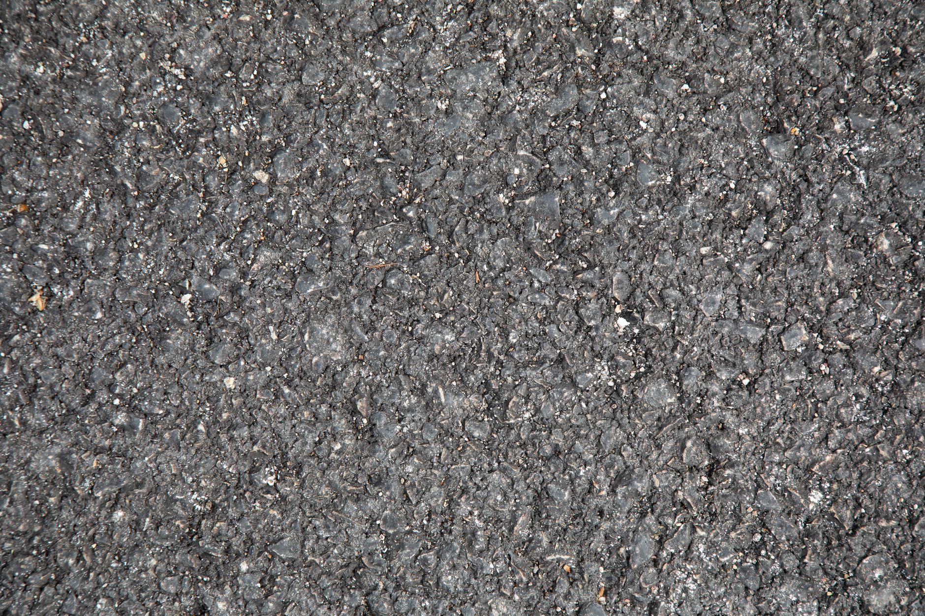 Building Asphalt Surfaces for Texas Heat, Traffic, and Time